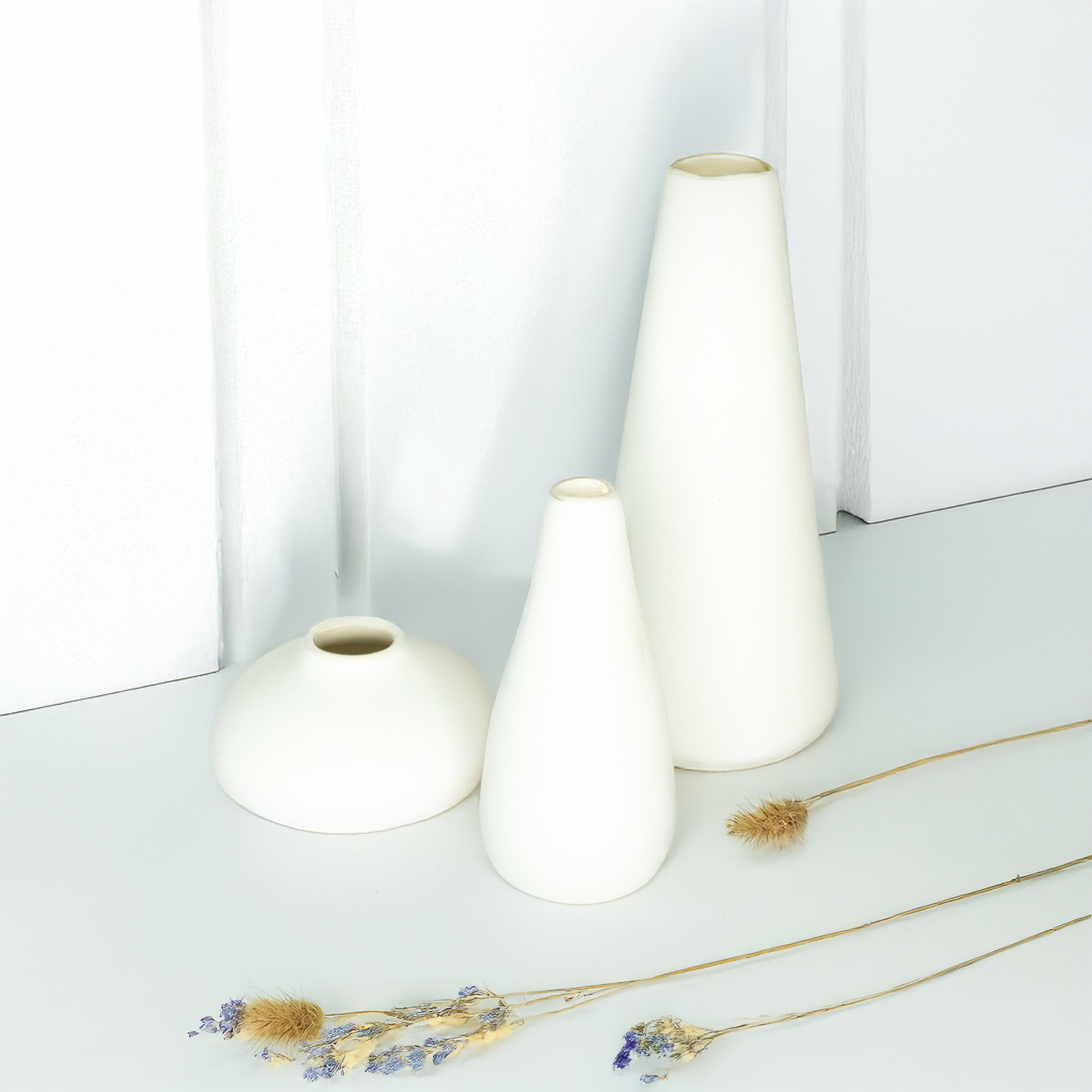 mini muse set, ceramic vase set, 3-piece vase set, modern home decor, ivory vases, minimalist vases, aesthetic ceramic vases, shelf styling decor, gifting home accents, Dayesy decor