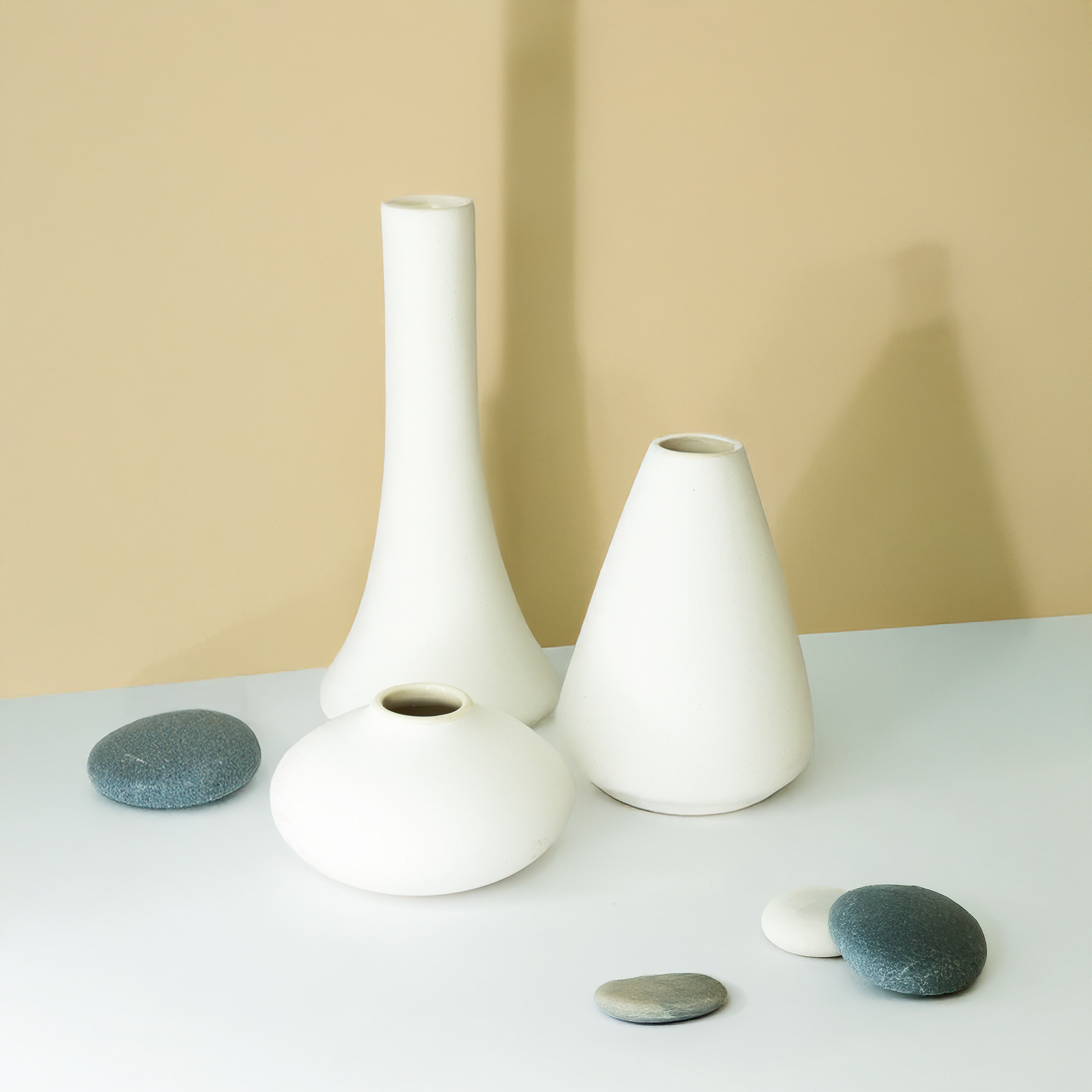soft form set, ceramic vase set, 3-piece vase set, sculptural vases, ivory home decor, modern vases, minimalist ceramic decor, shelf styling accessories, dayesy home, aesthetic vases